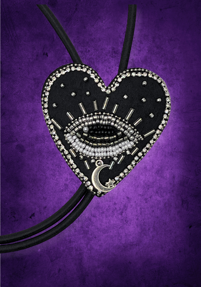 Amuleto Corazón de Luna
